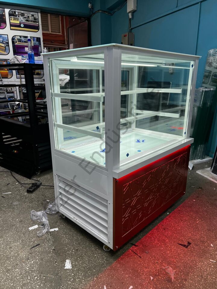 Beyaz Kare Camlı Pasta Dolabı 100 Cm