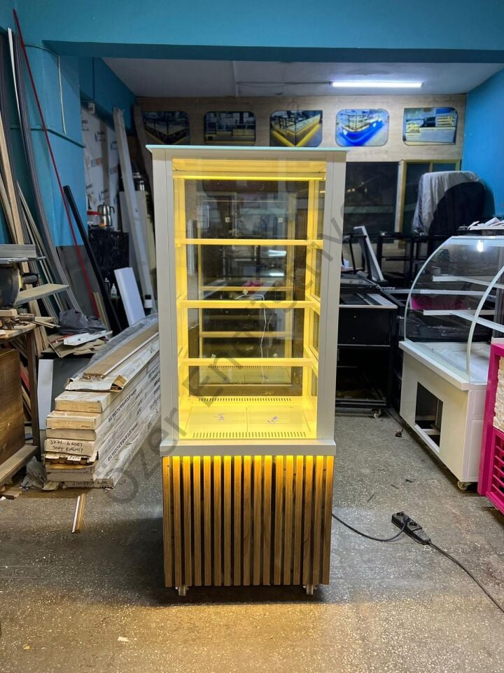 Dikey Pasta Dolabı 70x70x150 cm – Cafe Tipi 4 Raflı Tatlı Dolabı