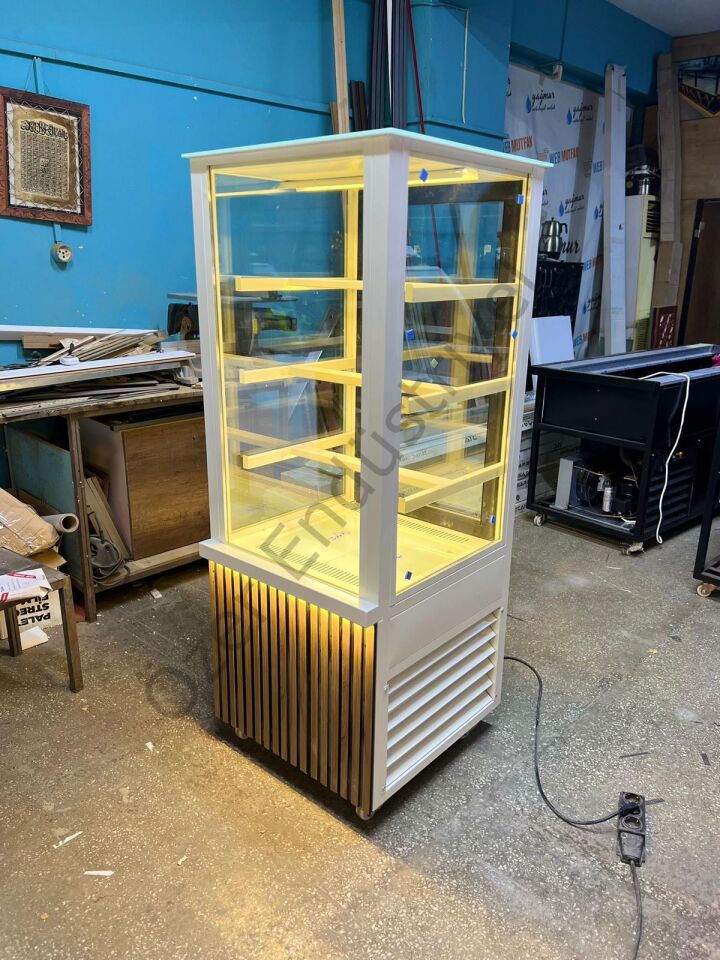 Dikey Pasta Dolabı 70x70x150 cm – Cafe Tipi 4 Raflı Tatlı Dolabı