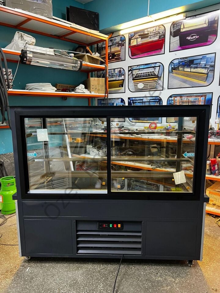 150 cm Ahşap Görünümlü Pasta Dolabı | Profesyonel Soğutmalı Teşhir Vitrini