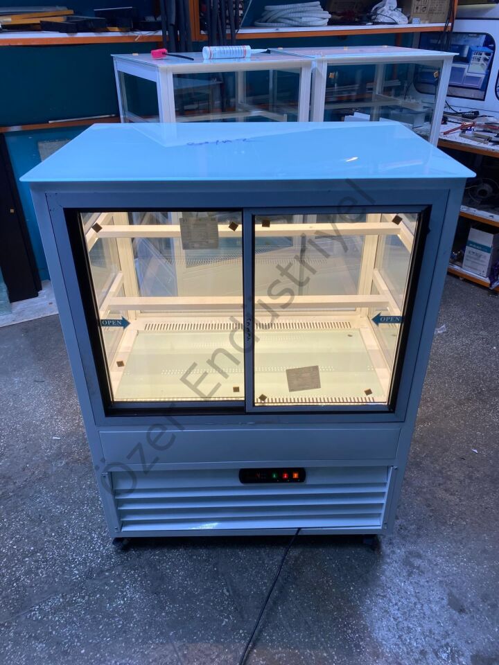 100cm Pasta Dolabı +4°C Soğutmalı Beyaz Teşhir Dolabı