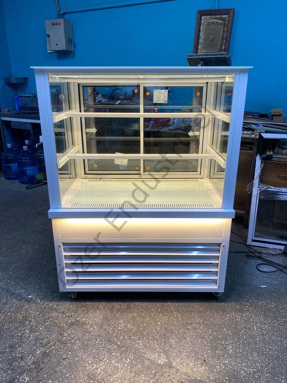 100cm Pasta Dolabı +4°C Soğutmalı Beyaz Teşhir Dolabı