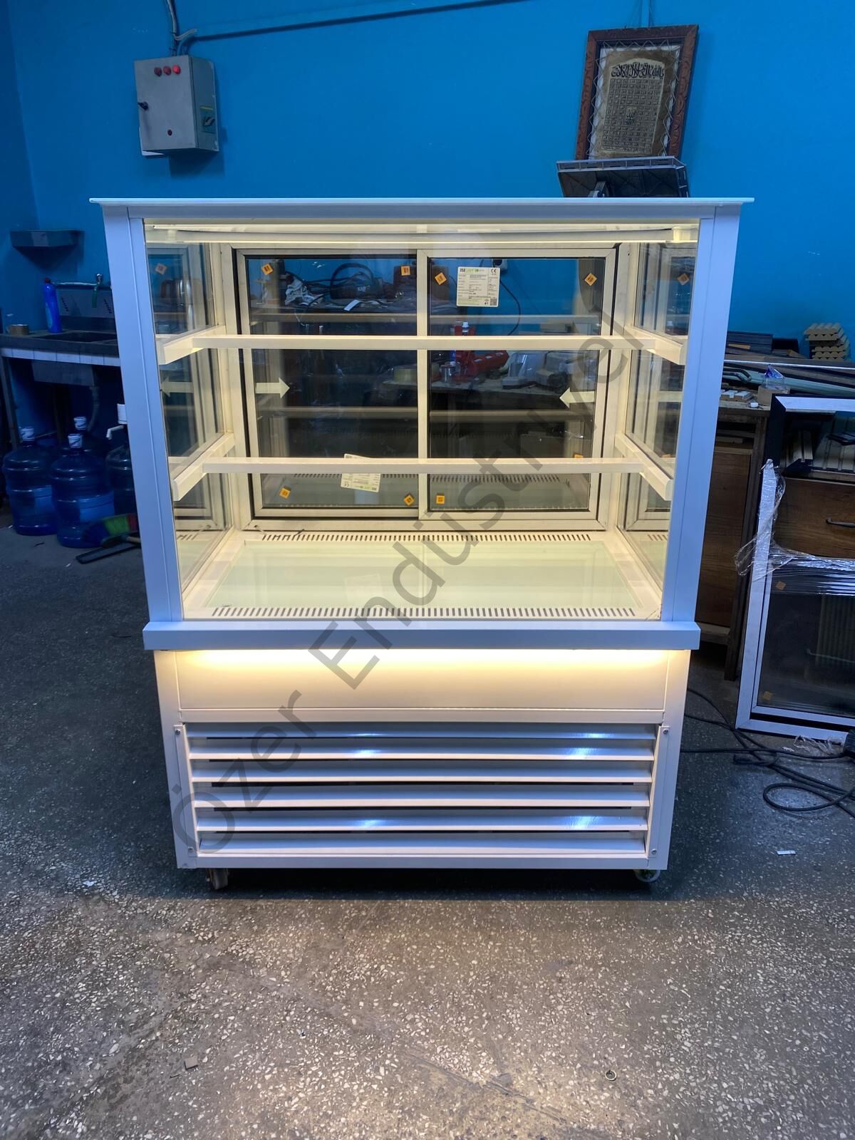 100cm Pasta Dolabı +4°C Soğutmalı Beyaz Teşhir Dolabı
