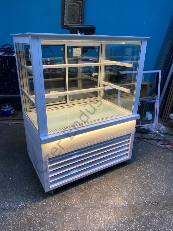 100cm Pasta Dolabı +4°C Soğutmalı Beyaz Teşhir Dolabı