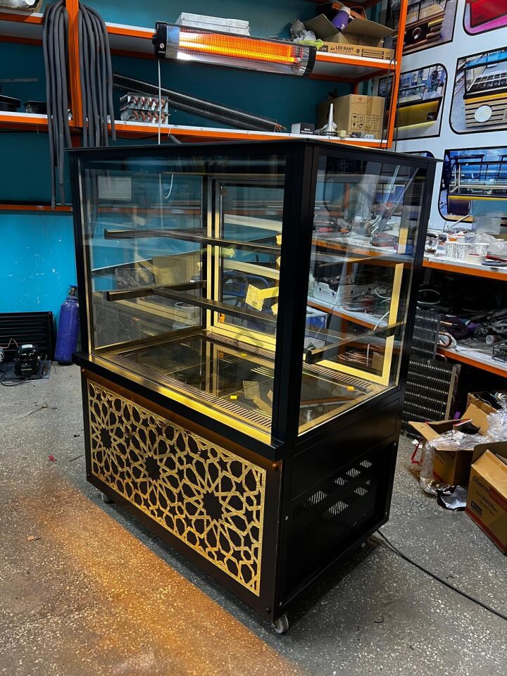Gold Desenli Pasta Dolabı 100cm +4°C Soğutmalı Teşhir Dolabı