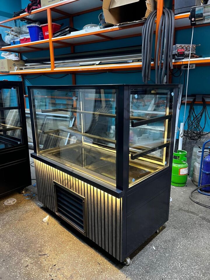 100x70x130 Antrasit Pasta Dolabı | Profesyonel Soğutmalı Yaş Pasta Teşhir Dolabı
