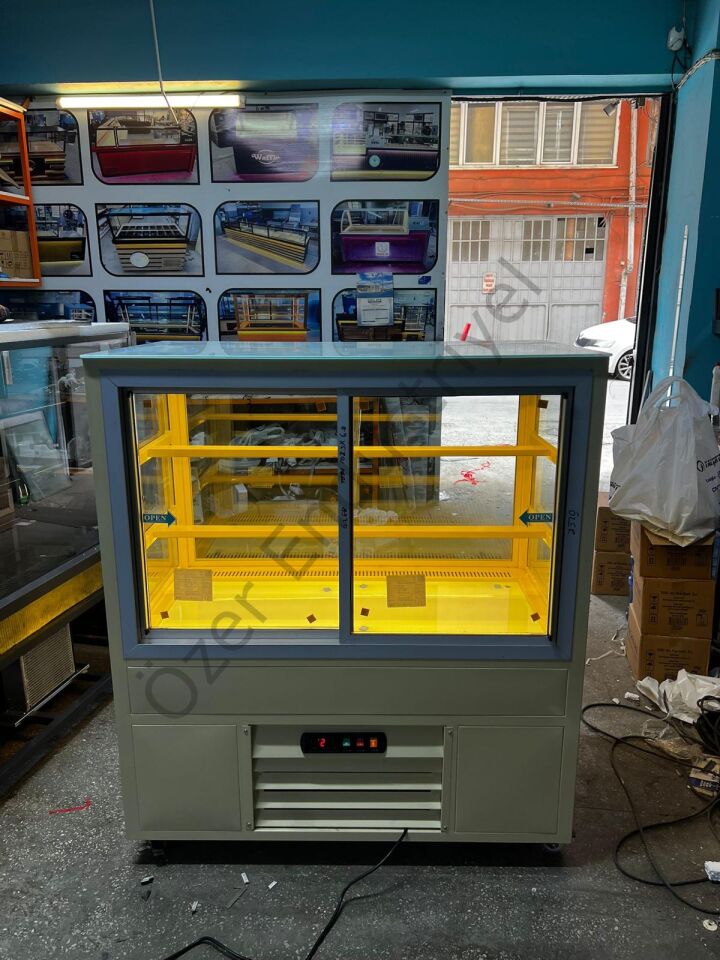 Krem Renk Pasta Dolabı 100x70x130 cm | Soğutmalı Vitrin Dolabı