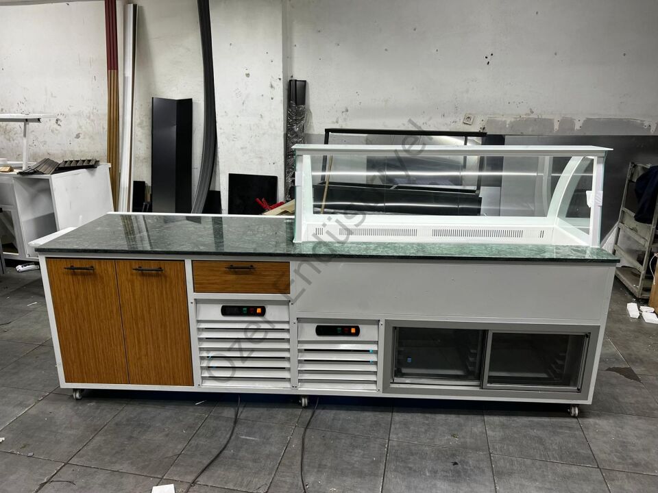 200 Cm Pasta ve Soğuk Baklava Dolabı Çalışma Bankolu – Endüstriyel Soğutmalı Teşhir ve Hazırlık Ünitesi