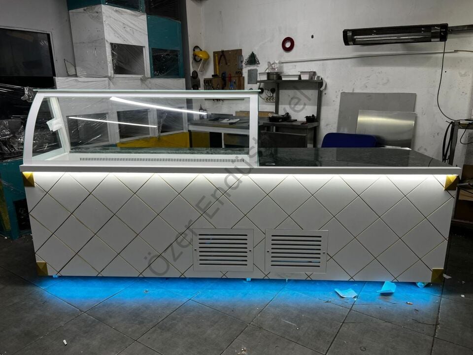 200 Cm Pasta ve Soğuk Baklava Dolabı Çalışma Bankolu – Endüstriyel Soğutmalı Teşhir ve Hazırlık Ünitesi