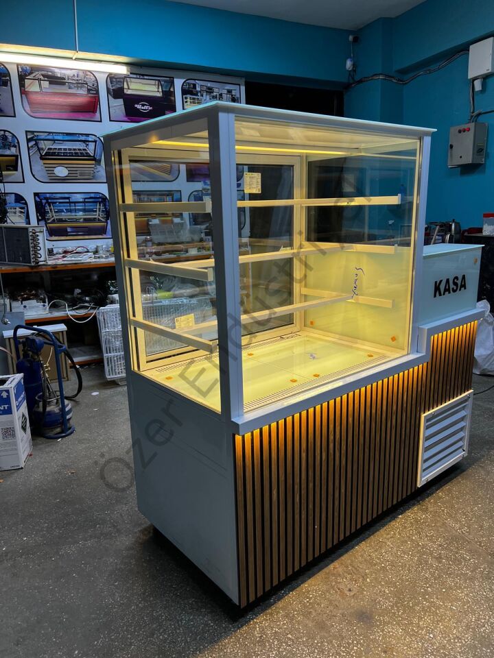 Pasta Teşhir Dolabı Kasa Bankolu 150Cm