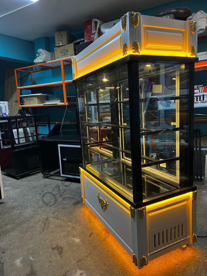 Lake Mobilyalı Pasta Dolabı 150x70x220 Cm | Soğutmalı Pasta Teşhir Dolabı