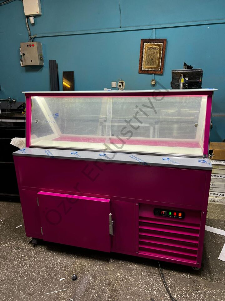 150 Cm Waffle Dolabı | Bombe Camlı +4°C Soğutmalı Özel Tasarım