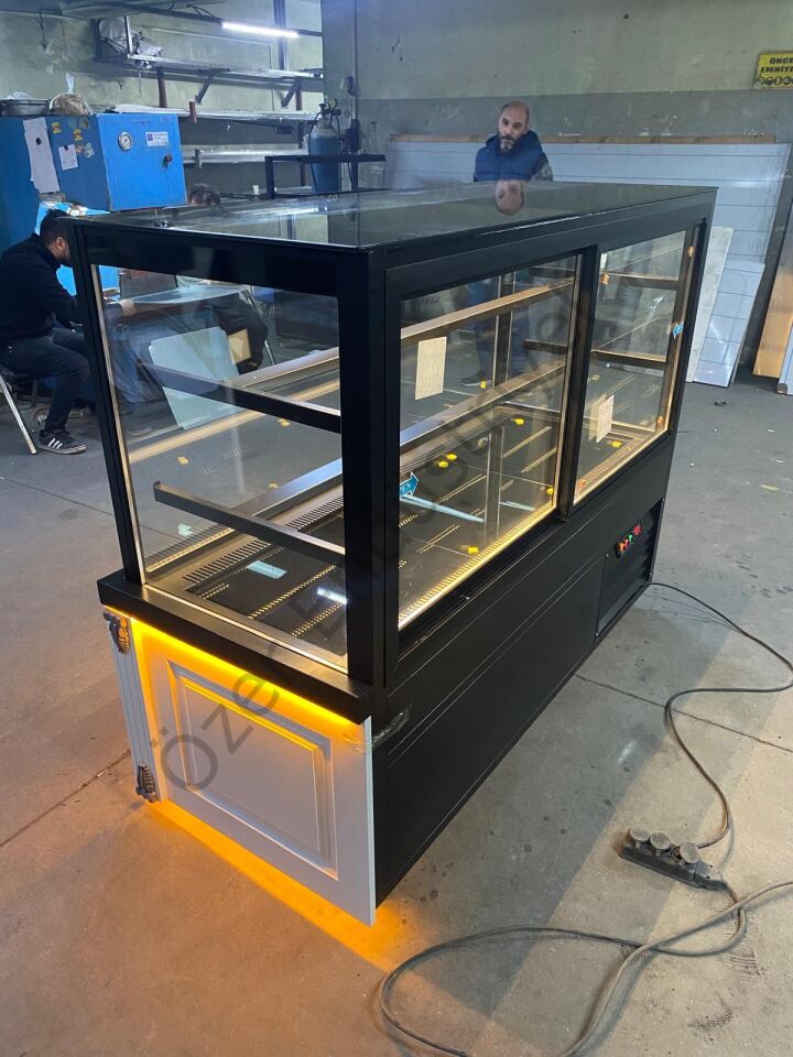 Uygun Fiyat Pasta Dolabı 150 cm | Çift Camlı Teşhir Dolabı