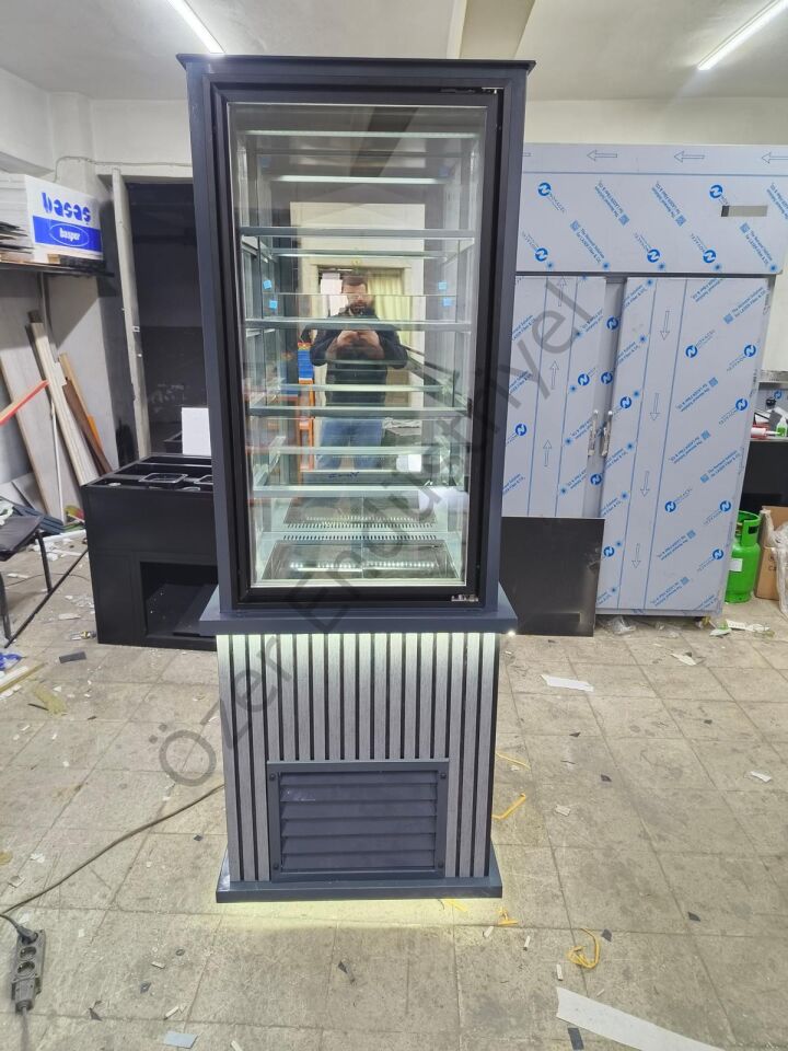 Dikey Pasta Dolabı 75x75x180 | +4°C Soğutmalı | Antrasit Tasarım