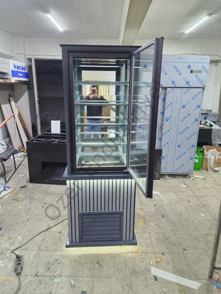 Dikey Pasta Dolabı 75x75x180 | +4°C Soğutmalı | Antrasit Tasarım