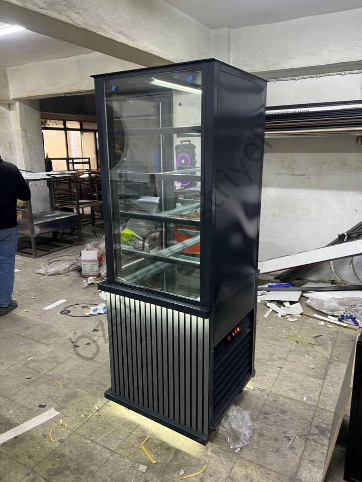 Dikey Pasta Dolabı 75x75x180 | +4°C Soğutmalı | Antrasit Tasarım