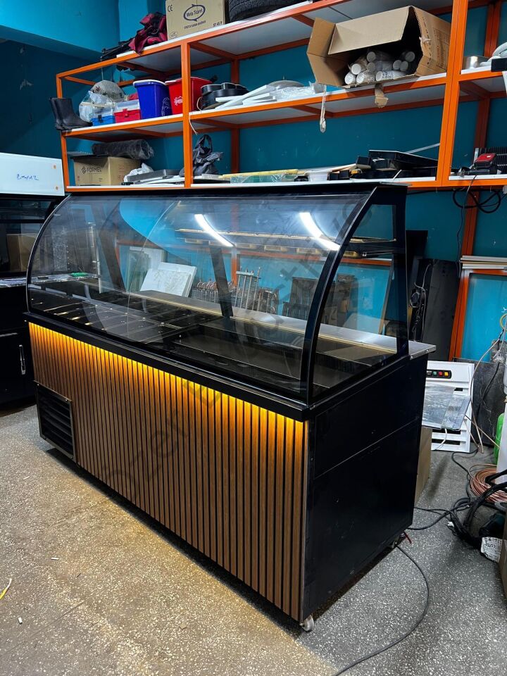 2’si 1 Arada Kumpir & Waffle Dolabı | Depolu Bombe Camlı