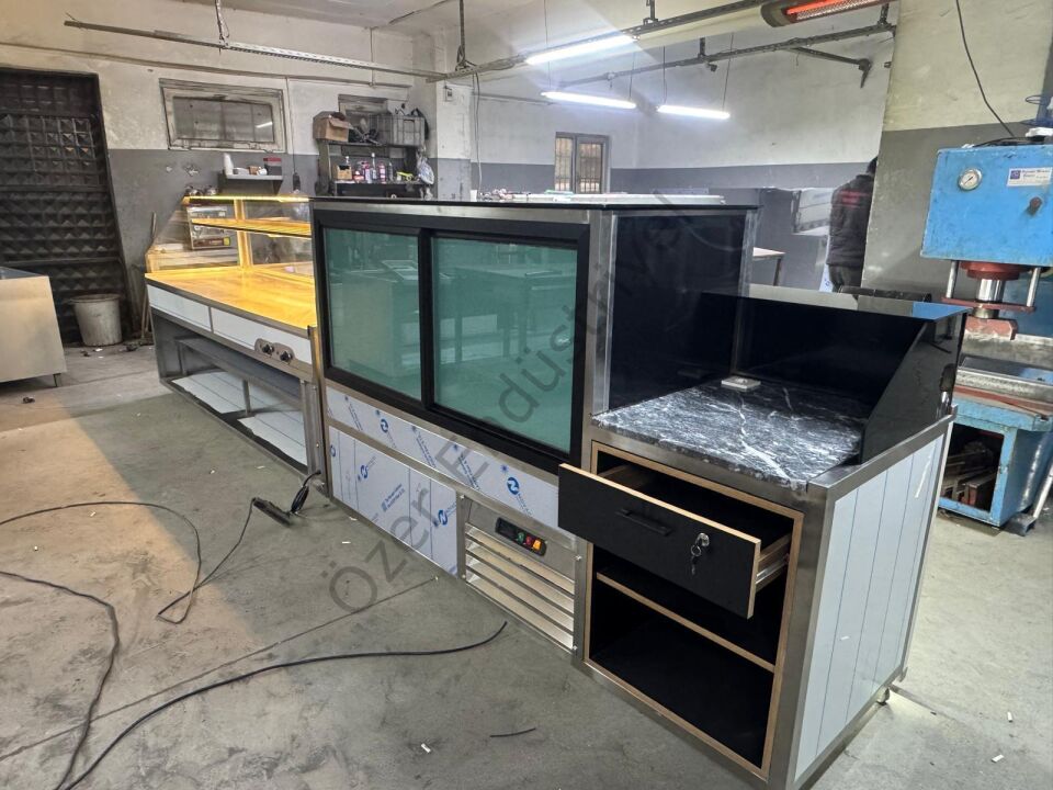 Profesyonel Börek Tezgahı ve Pasta Dolabı | Paslanmaz Set