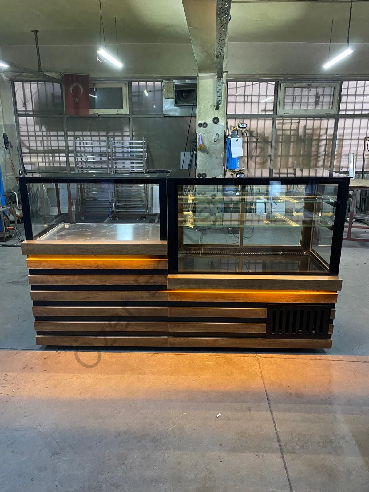 Börek Tezgahı + Pasta Dolabı Seti | Isıtmalı & Soğutmalı Kompakt Çözüm