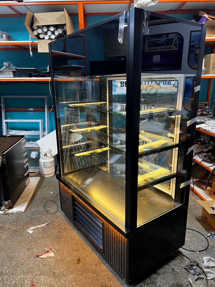 Fırıncı ve Pastane İçin Cephe Dolabı | Azot Gazlı Buhar Önleyici Sistem