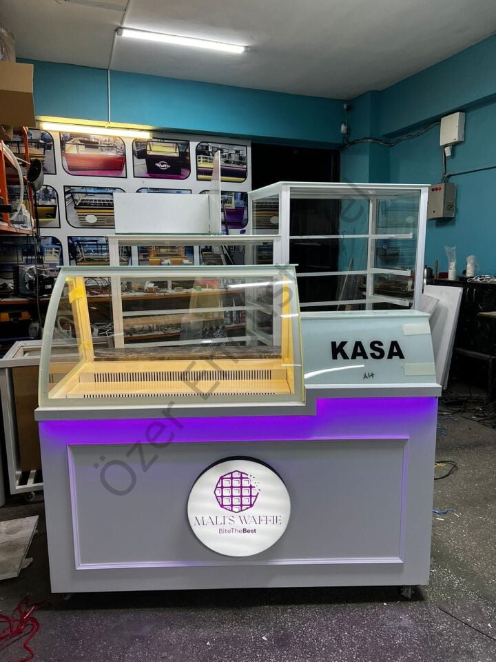 150 cm Soğutmalı Waffle Dolabı + Kasa Bankolu