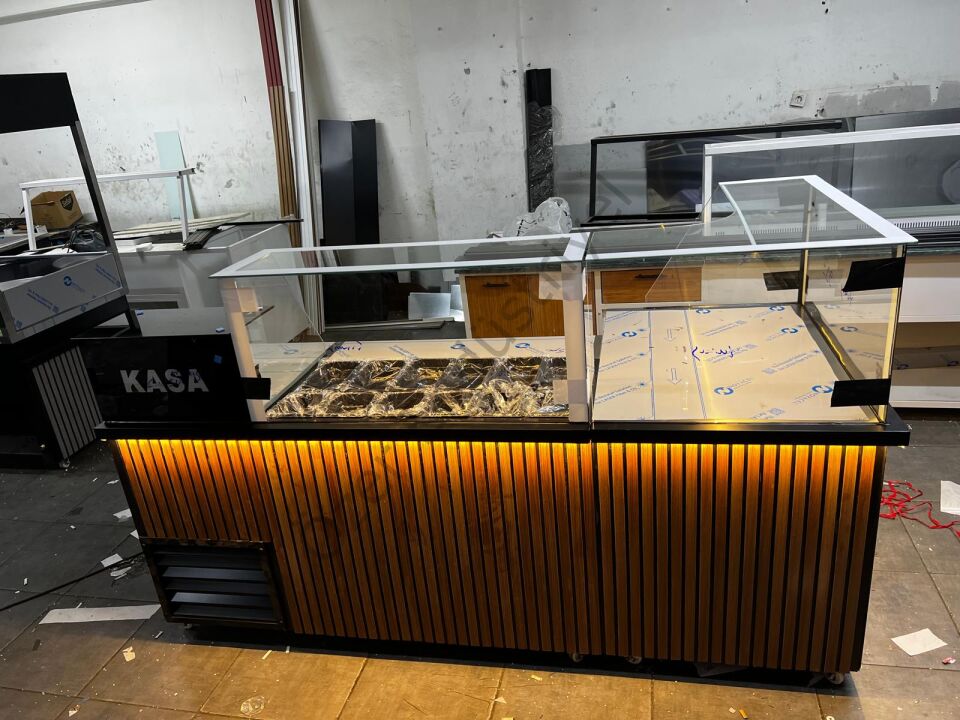 250 cm Çiğköfte Tezgahı – Ledli, Kasa Bankolu Ekonomik Model