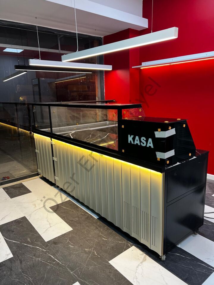 3,5 Metre L Tipi Çiğköfte Dolabı | Soğutmalı + Kasa Bankolu