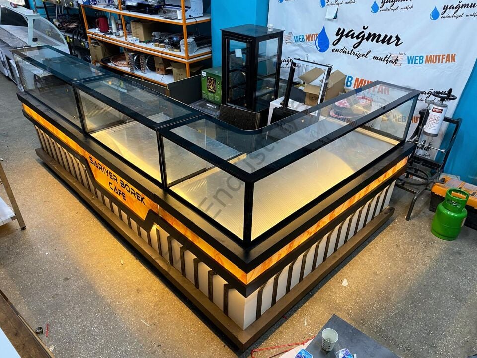 Sarıyer Börek Tezgahı L Tip | Isıtmalı Börekçi Tezgahı + Çalışma Bankosu