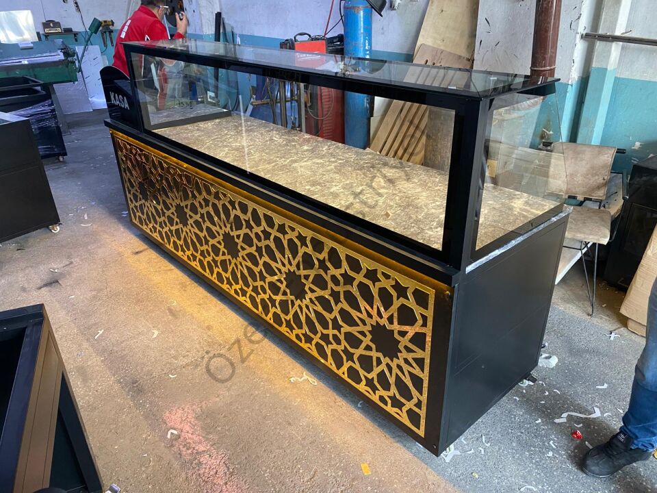 300 cm Baklava Tezgahı | Lüks Selçuklu Motifli Teşhir Dolabı + Kasa