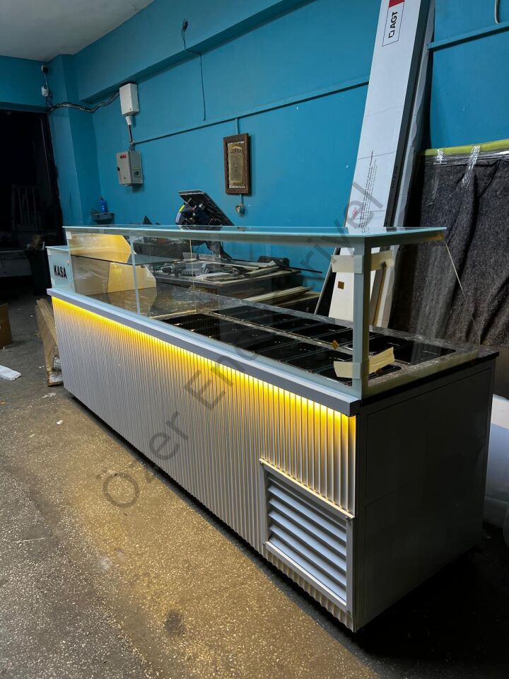 Soğutmalı Kahvaltı Dolabı Seti | Çalışma Alanlı ve Kasa Bankolu