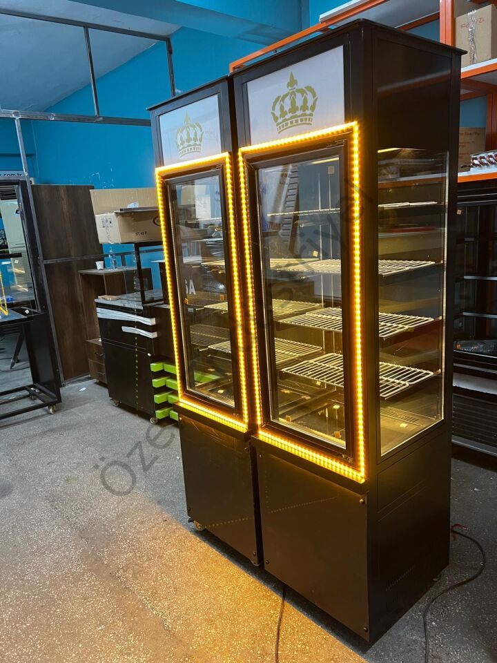 Dikey İçecek & Tatlı Dolabı | Ledli Vitrin Tipi Soğutmalı