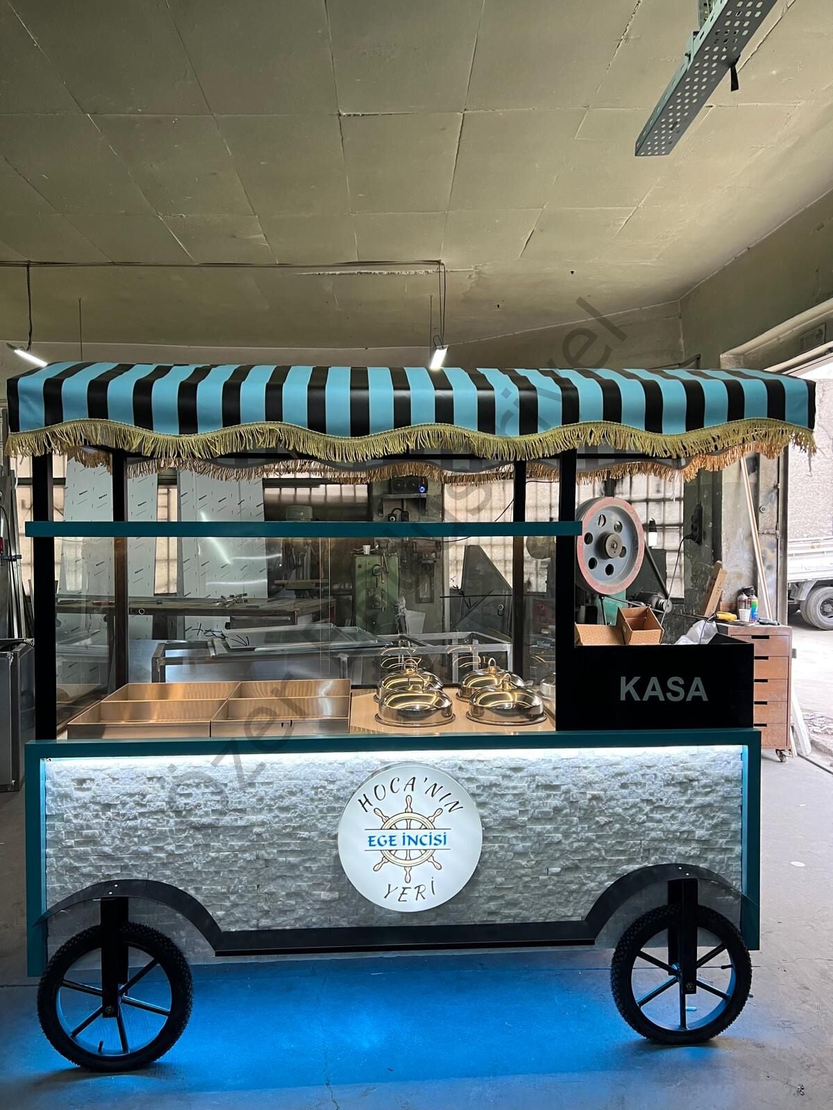 Seyyar Benmari Arabası | Isıtmalı, Tenteli, Kasa Bankolu