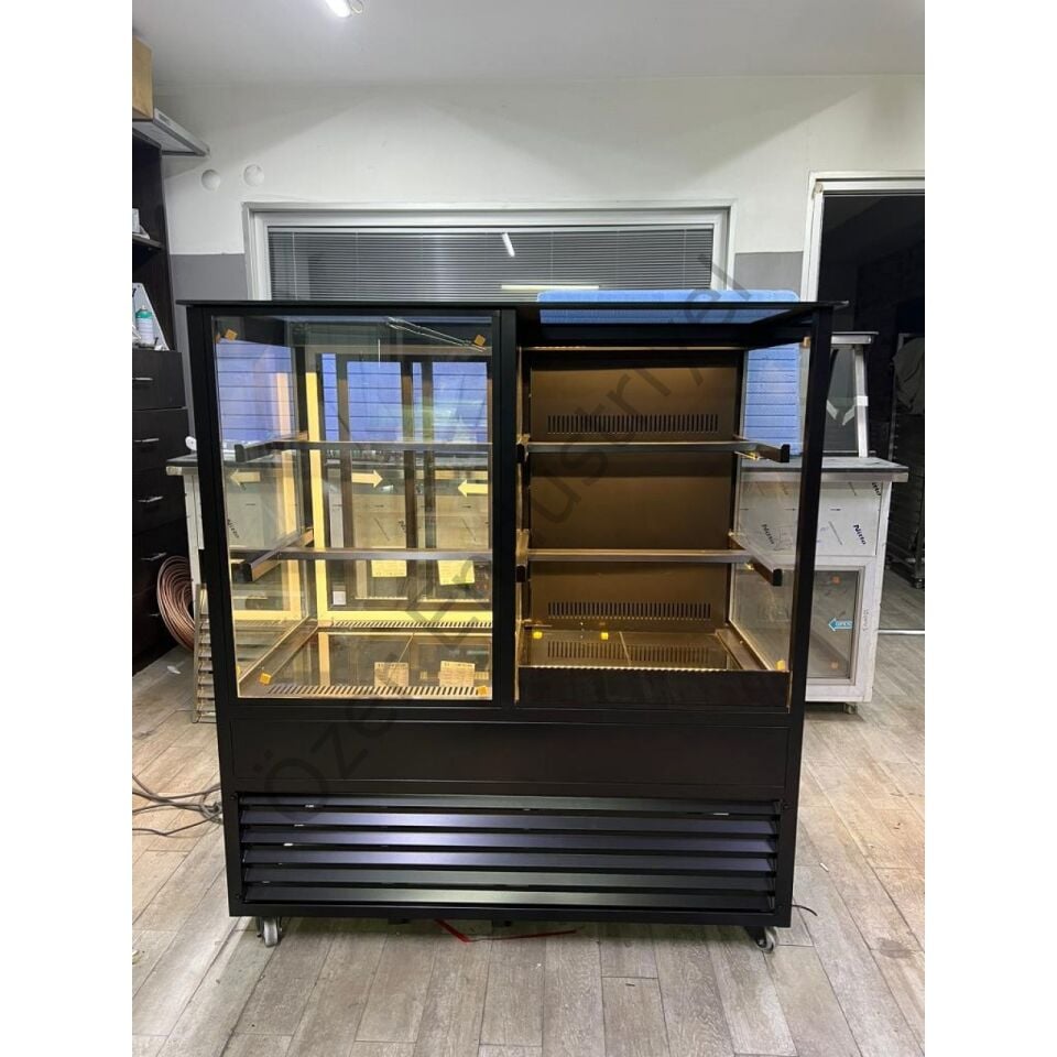 Starbucks Tarzı Pasta ve İçecek Dolabı 120 cm +4°C