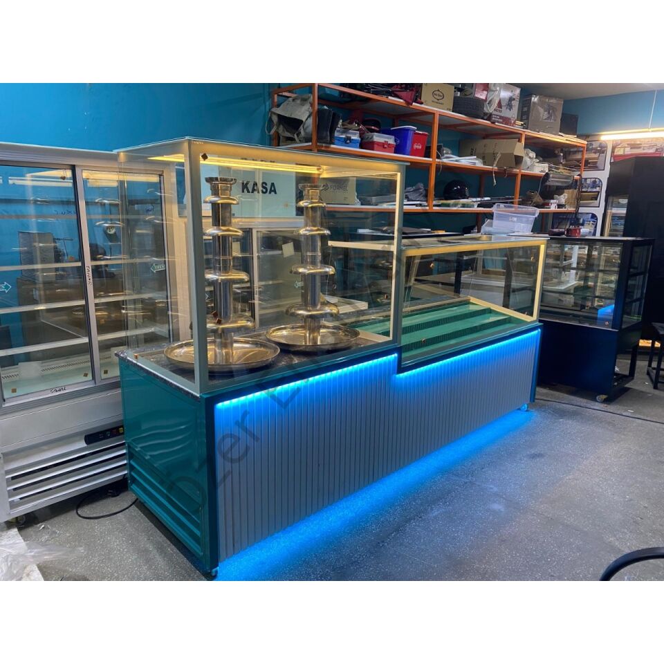 Waffle Dolabı 300 cm Soğutmalı Sıcak Çikolata Şelaleli