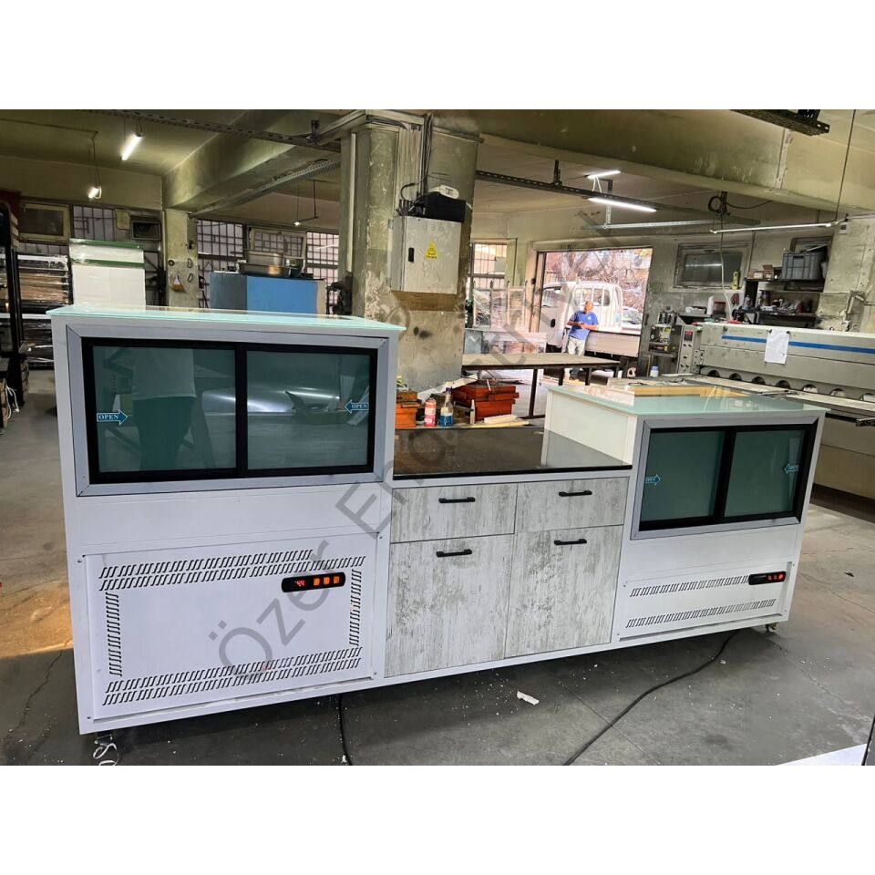 300 Cm Soğutmalı Pasta Dolabı Kasa Seti Çift Camlı Ledli +4°C