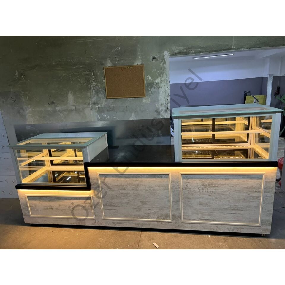 300 Cm Soğutmalı Pasta Dolabı Kasa Seti Çift Camlı Ledli +4°C