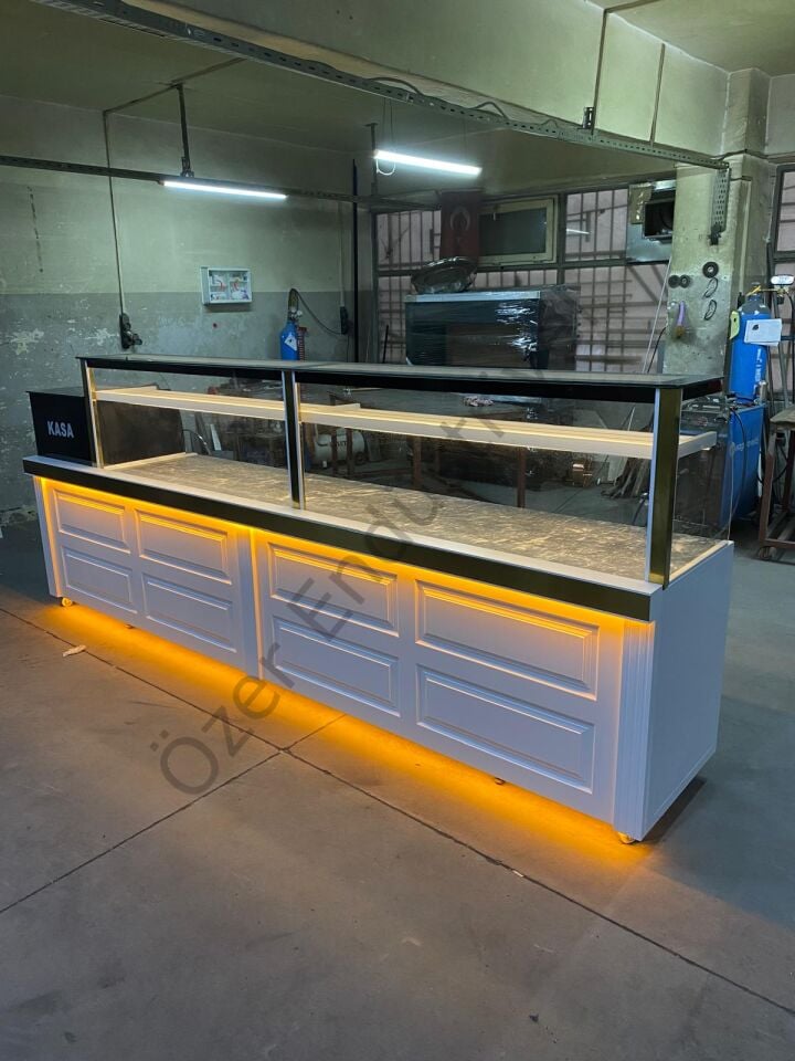 300 cm Isıtmalı Baklava Teşhir Tezgahı | Granit, Ledli, Bankolu Kasa