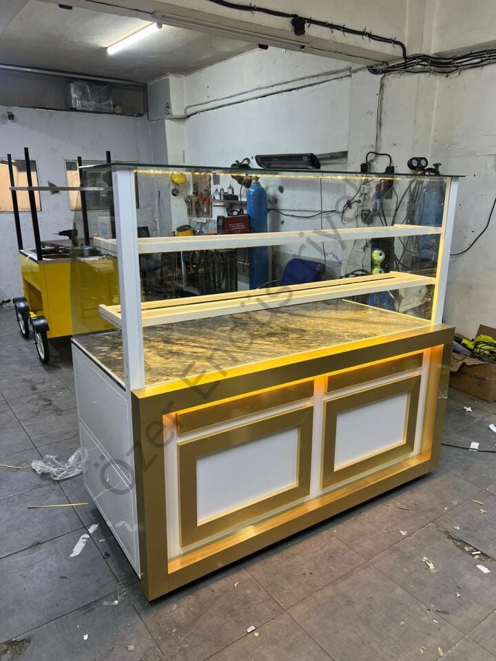 Gold Detaylı Isıtmalı Baklava Teşhir Tezgahı