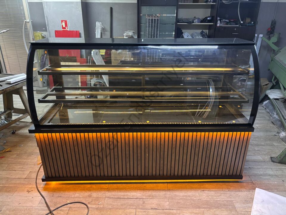 Bombe Camlı Soğutmalı Pasta Tatlı Teşhir Dolabı