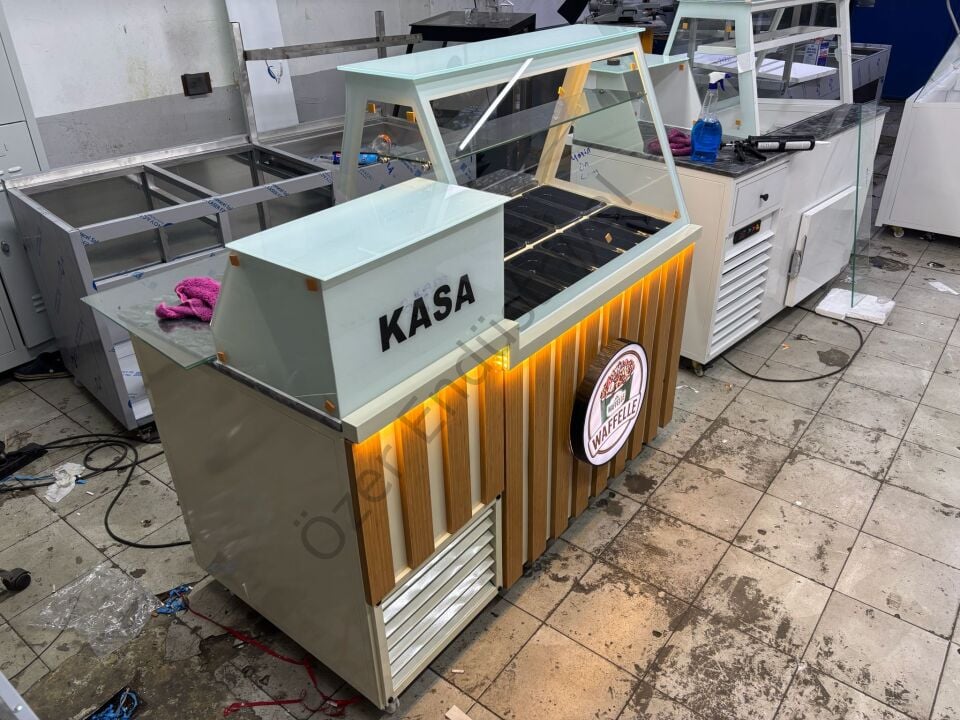 Soğutmalı Waffle Tezgahı ve Kasa Bankosu 150 CM