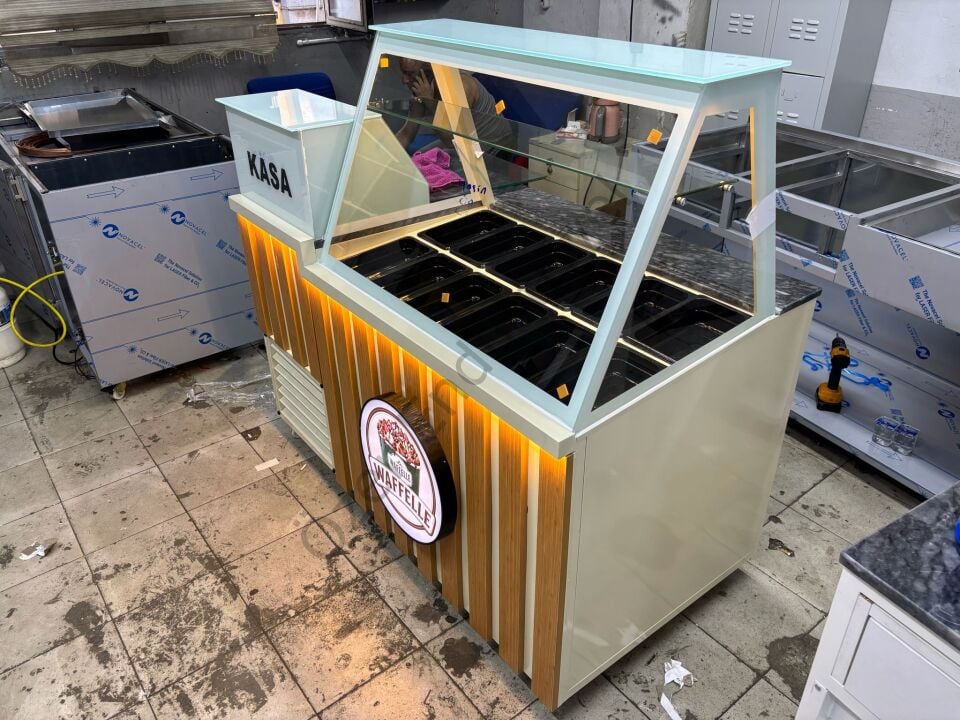 Soğutmalı Waffle Tezgahı ve Kasa Bankosu 150 CM