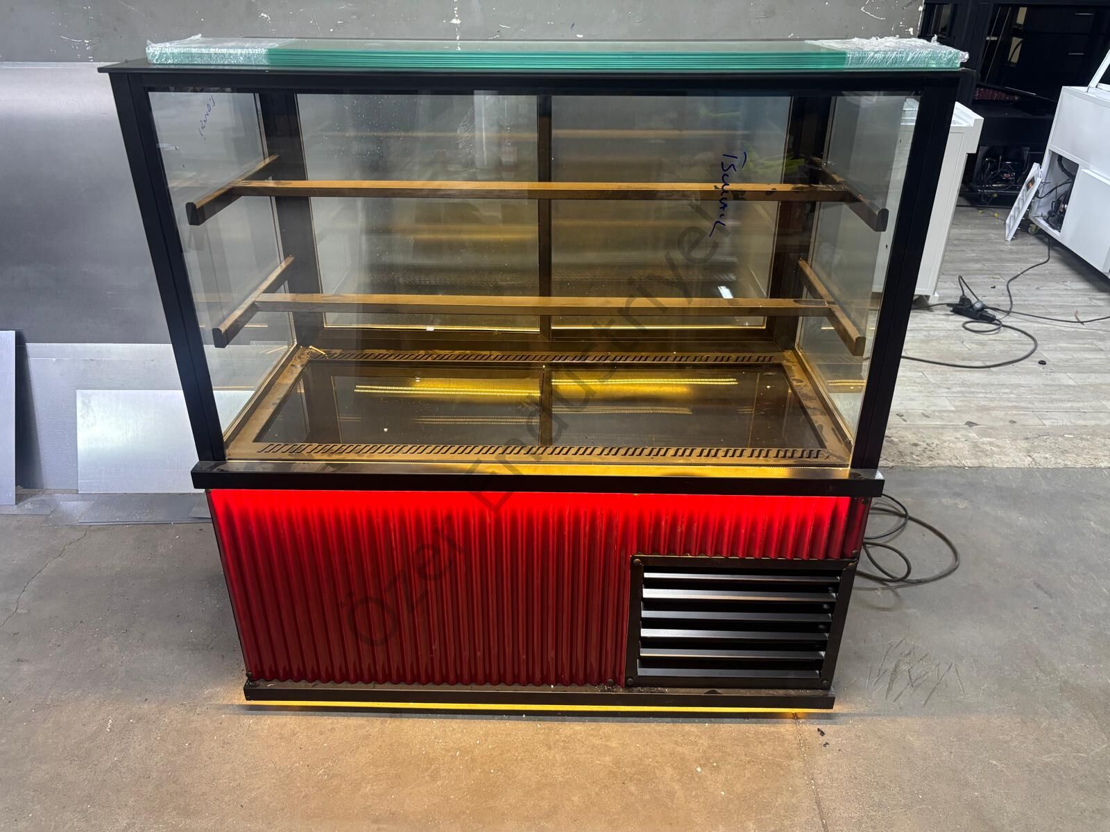 120 Cm Pasta Teşhir Dolabı