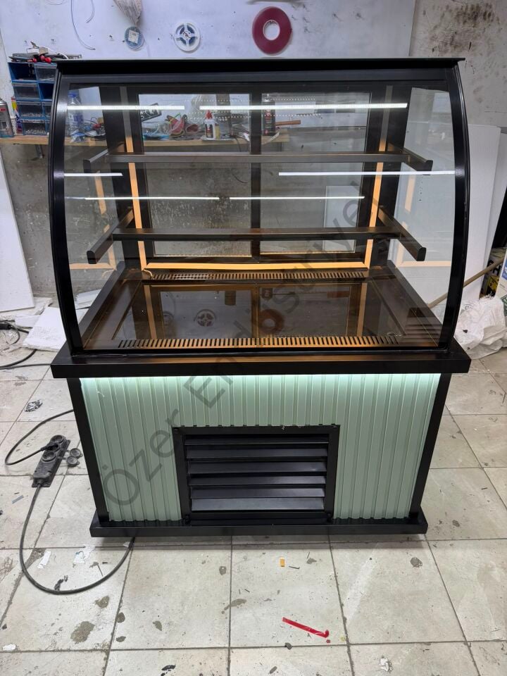 Bombe Camlı Soğutmalı Pasta Dolabı 100 cm