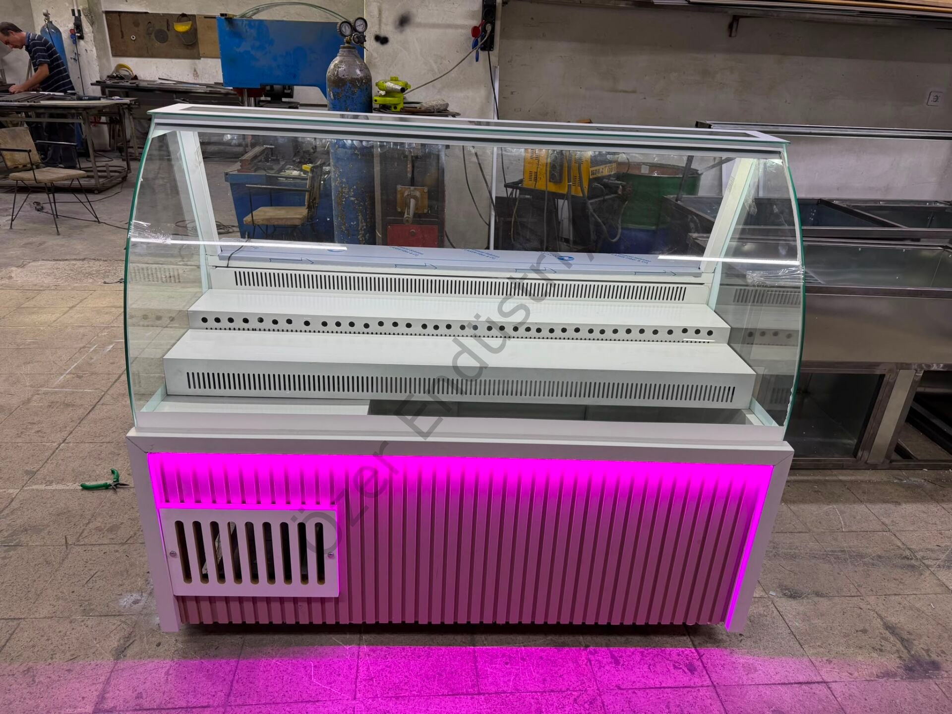 150 Cm Pembe Dekorlu Waffle Dolabı | Bombe Camlı Depolu