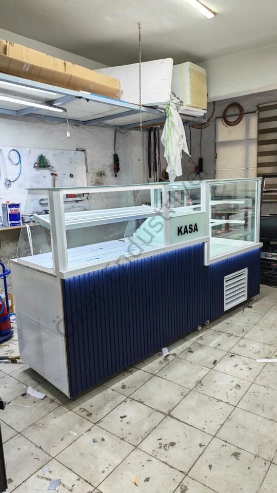 Sulu Sistemli Börek Tezgahı ve Tatlı Dolabı