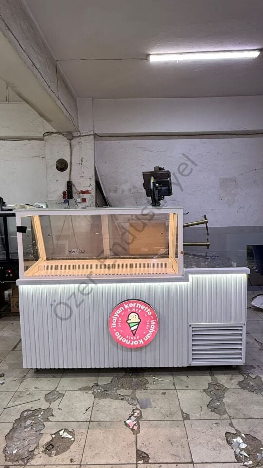200 Cm Depolu Soğutmalı Waffle Dolabı