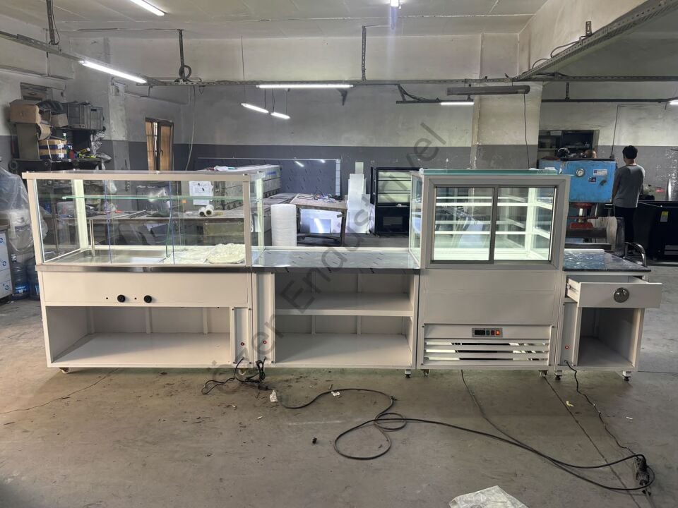 Pilav ve Çorba Tezgahı – Pasta Dolaplı 400 Cm Set